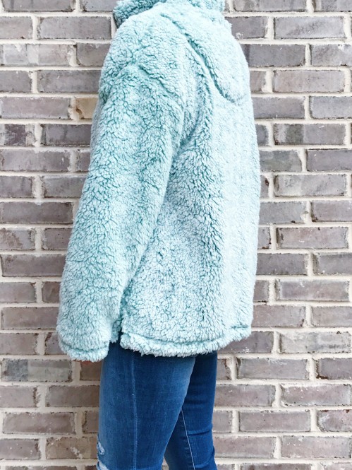 Cabin Lodge Fur Pullover in Seafoam 2