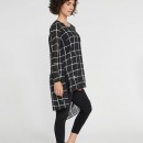 symplifall-winter-2020_9303-3_whisper-step-over-long-sleeve_crosshatch-large_3_400x